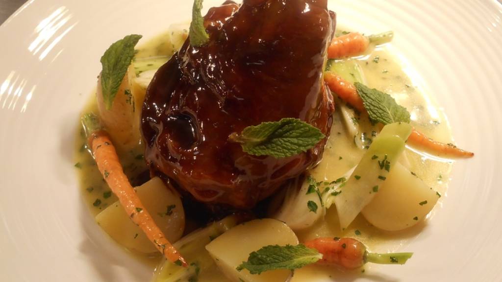 Savoy lamb shank