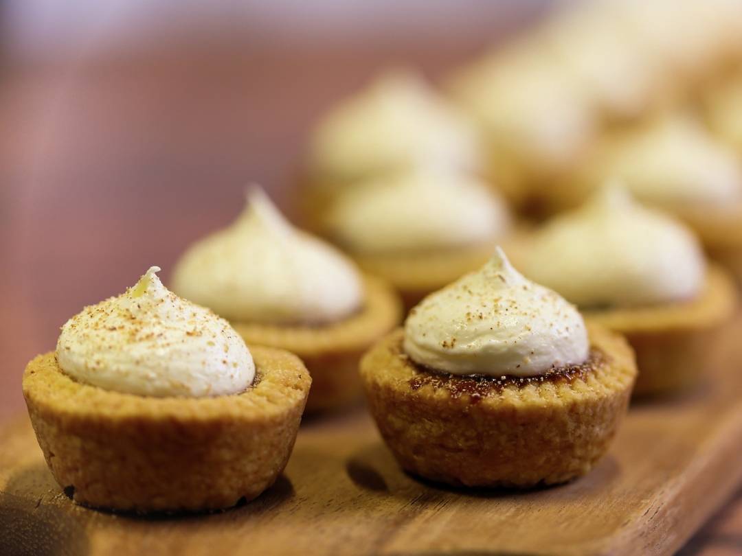 Christmas Mini mince pies with brandy cream landscape