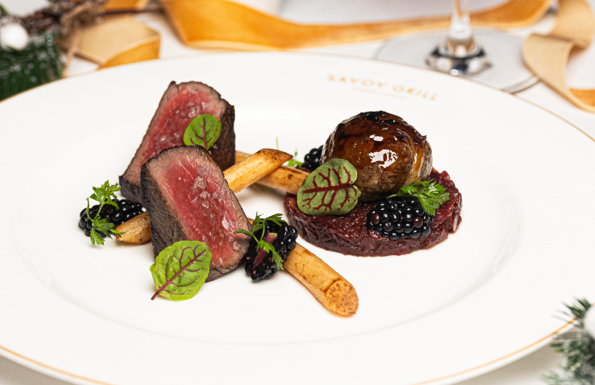 GRR SG SEPTEMBER 2025 CHRISTMAS NEW YEARS EVE FESTIVE RED DEER abhgcs