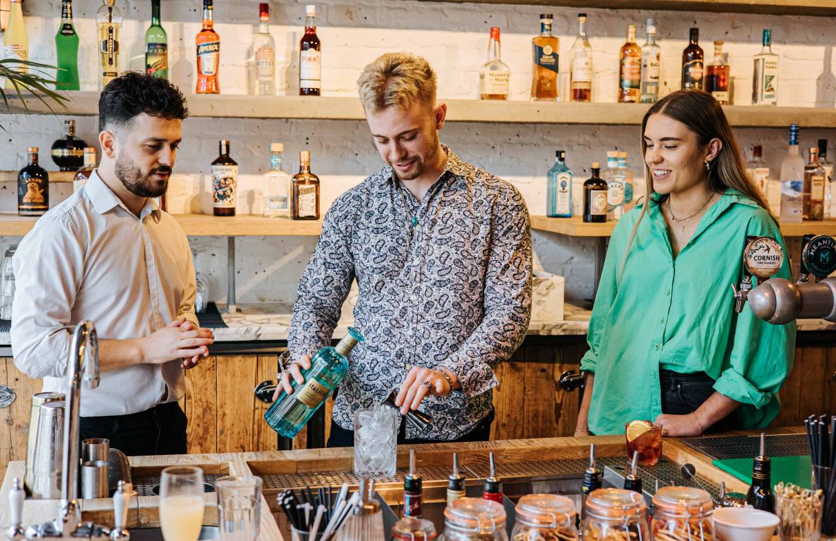 GRR PE OCTOBER 2023 DRINK NEGRONI MASTERCLASS 10 rprmnv