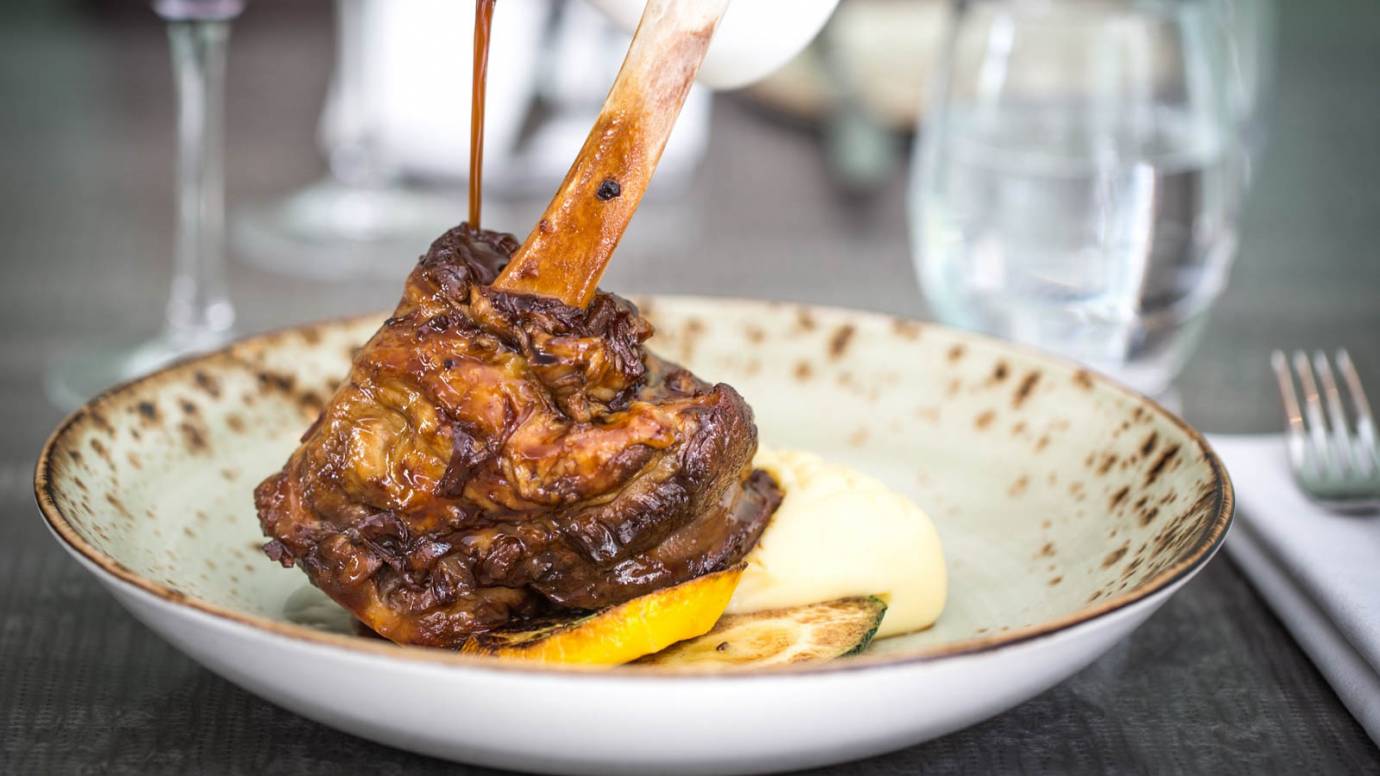 braised lamb shanks gordon ramsay