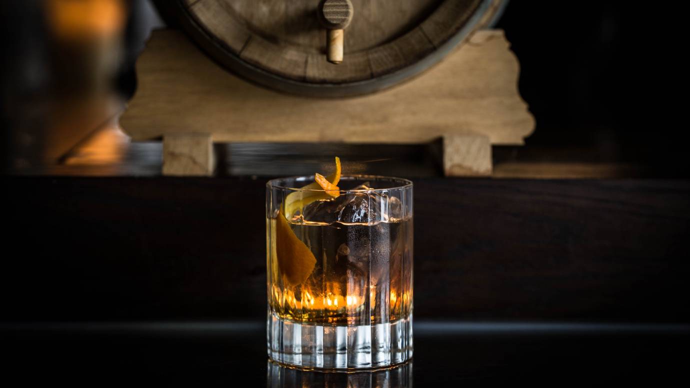 Barrelled Old Fashioned 3 azytu8