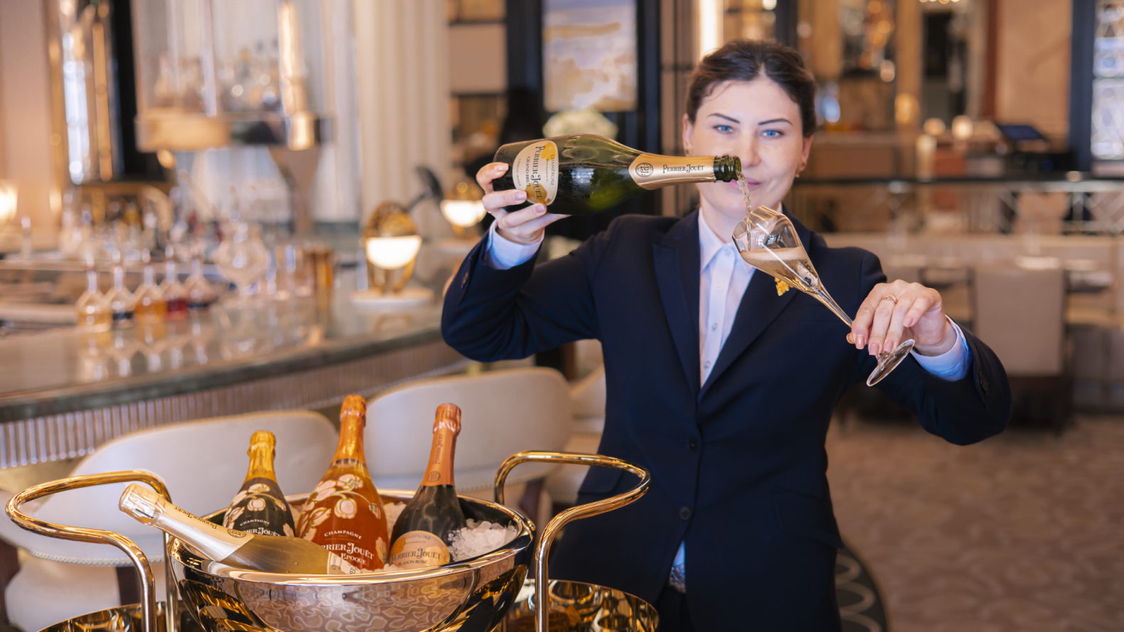 GRR RR FEBRUARY 2026 CHAMPAGNE TROLLEY 3