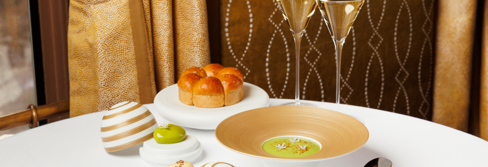 GRR 1890 SAVOY JUNE 2026 SPIRIT OF SUMMER FOOD BREAD AMUSE 6 23.6.26