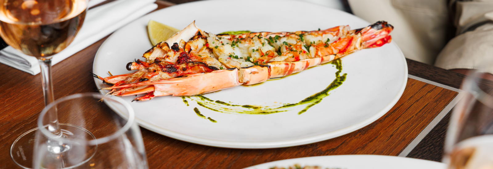GRR BSK BISHOPSGATE JULY 2026 FOOD LIFESTYLE LUNCH XL KING PRAWN 4 tl4pqd 13.7.26