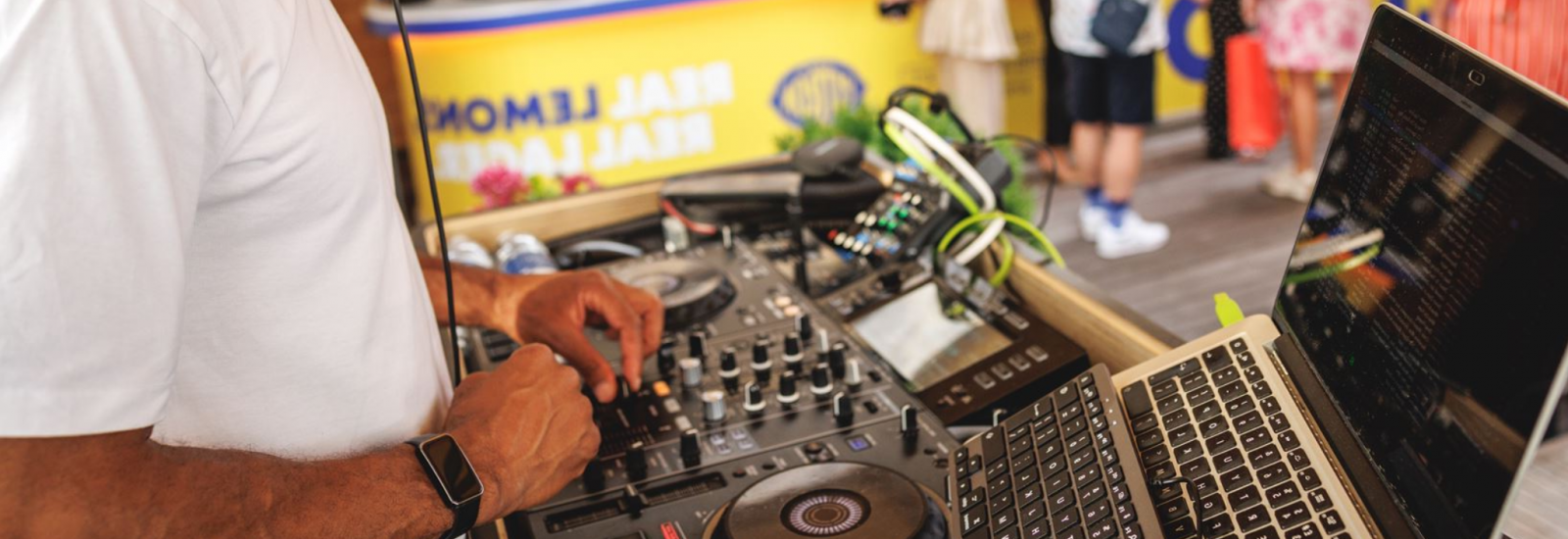 GRR BSK STRATFORD JULY 2026 SUMMER TERRACE SALES EVENTS COTE BEER MUSIC 47 23.7.26 2 close up