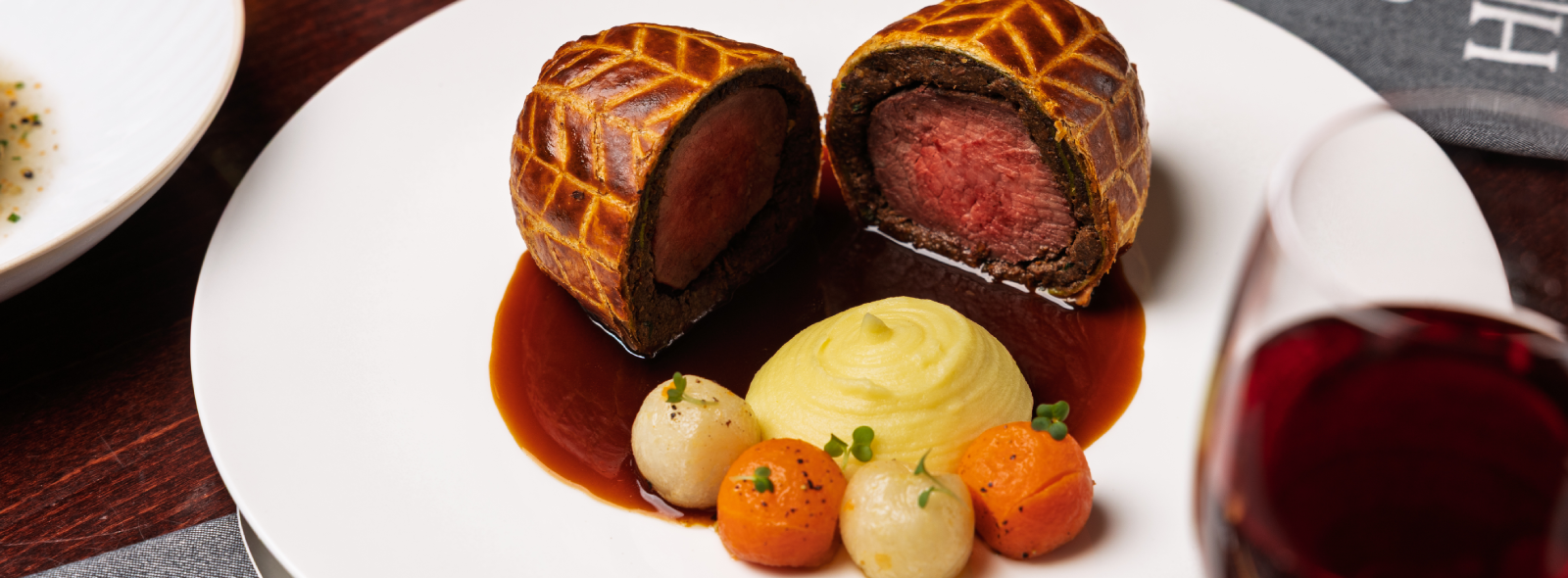 GRR HELLS KITCHEN CUMBERLAND MARCH 2026 FOOD WELLINGTON 5 llhrbo 29.9.26 DESKTOP