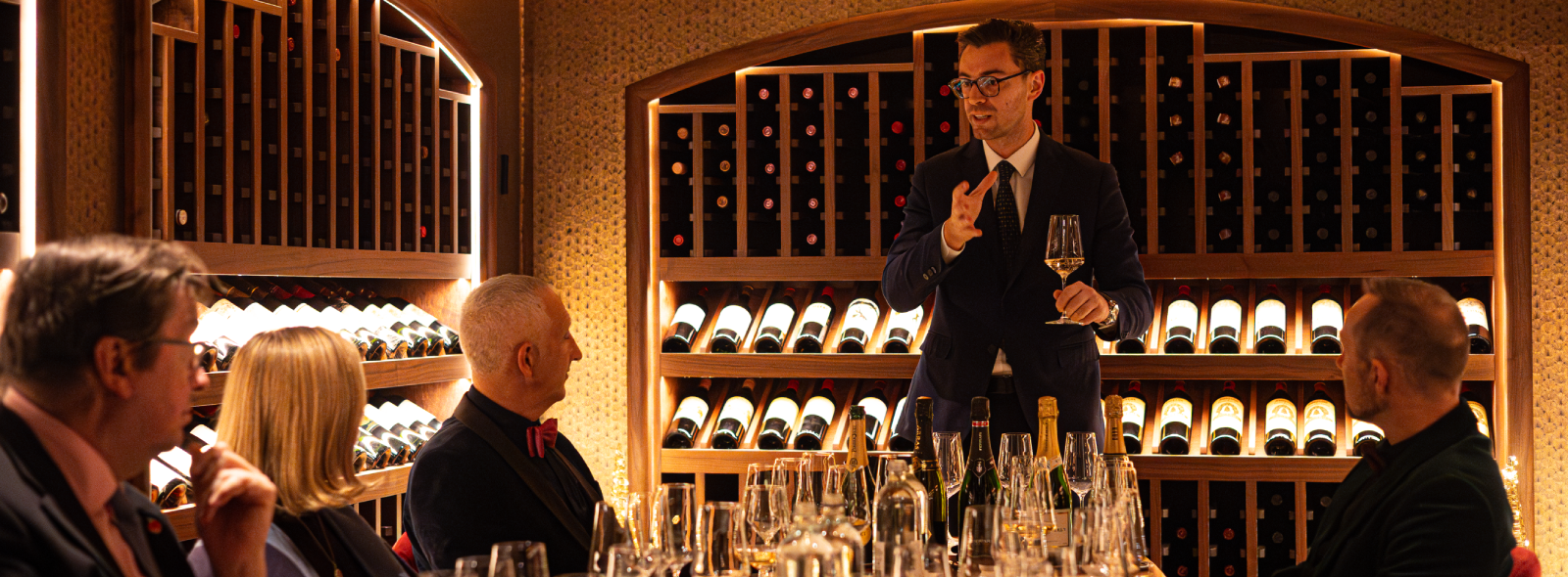 GRR SG NOVEMBER 2025 EVENT WINE ROOM SOMMELIER GIUSEPPE WINE MASTERCLASS onfdty 1