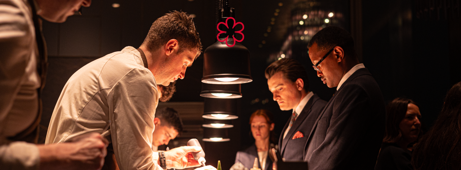 RGRHIGH MICHELINSTAR DESKTOP