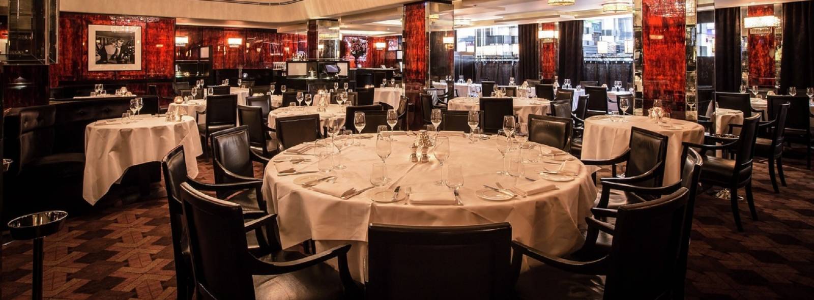 Fine Dining Restaurant On The Strand Savoy Grill Gordon Ramsay Gordon Ramsay Restaurants