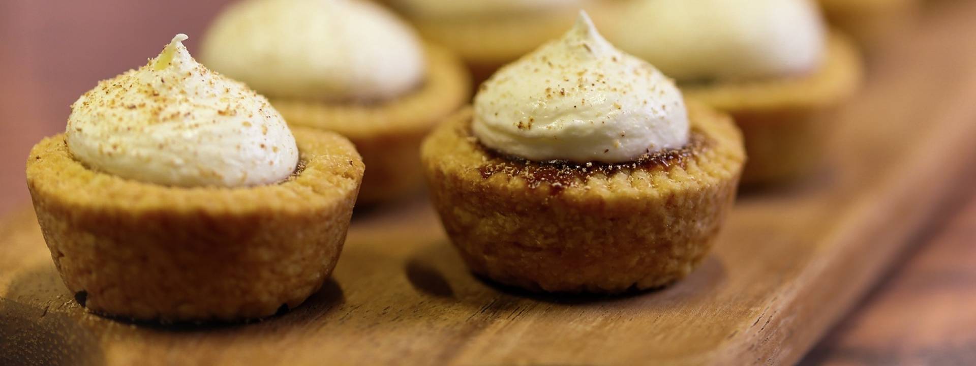 Christmas Mini mince pies with brandy cream landscape