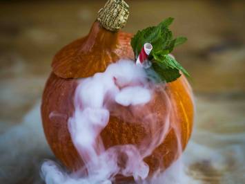 Halloween Cocktail Pumpkin