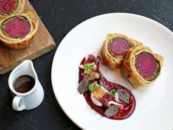 Vegan Beet Wellington roast