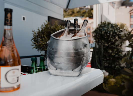 F1GARAGE PODIUM CELEBRATION WINE