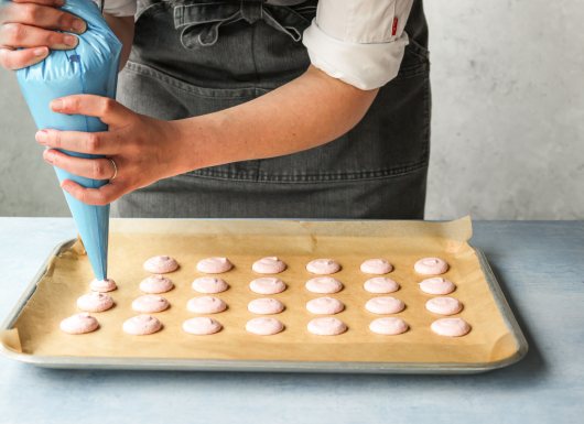 GRA Peanut Raspberry Jam Jelly Macarons Afternoon Tea Pink 170222