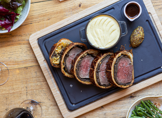 GRR GRBG JANUARY 2023 FOOD BEEF WELLINGTON2 dbbsly 25.9.26