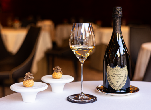GRR PETRUS NOVEMBER 2025 FESTIVE LMVH CHAMPAGNE DOM PERIGNON2 ycogmc 1