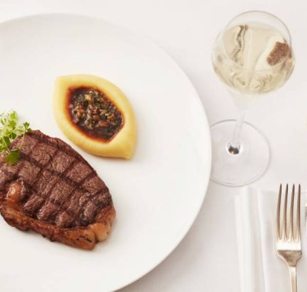 Fine Dining Restaurant on the Strand Savoy Grill Gordon Ramsay