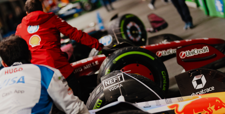 F1GARAGE LASVEGAS