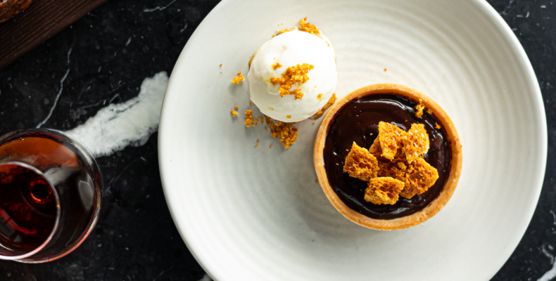 GRR BSK EDINBURGH FEBRUARY 2026 SCOTTISH MENU CHOCOLATE HEATHER HONEY TART3 LANDSCAPE