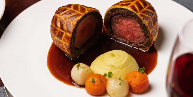 GRR HELLS KITCHEN CUMBERLAND MARCH 2026 FOOD WELLINGTON 5 llhrbo 29.9.26 DESKTOP