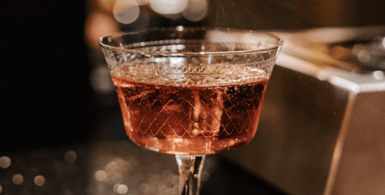 GRR 1890 2023 JULY DRINKS COCKTAILS BAR 1890 SUMMER FLOWER3 e5rppa 210125 1