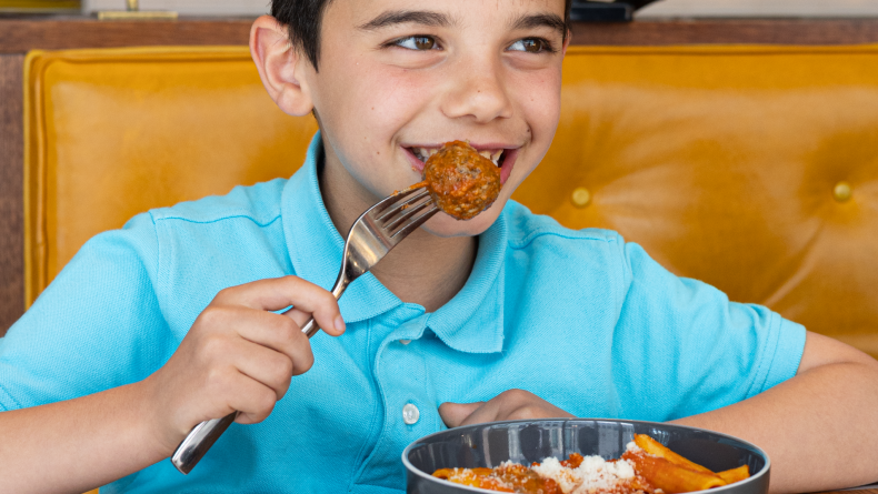 GRR BSK MAY 2024 KIDS EAT FREE KEF10 15.5.26
