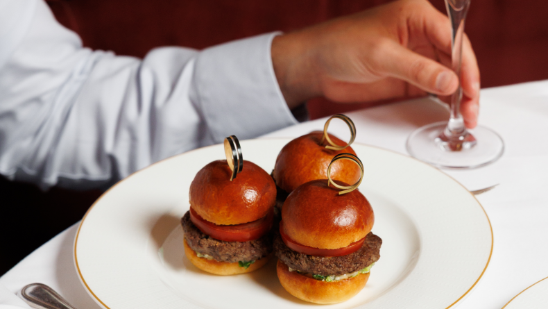 GRR SG SAVOY JULY 2026 STARLETS FOOD BRUNCH CHAMPAGNE 7 ywhghj 1 20.7.26