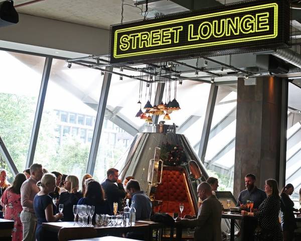 BSK street lounge festive 2019 800px