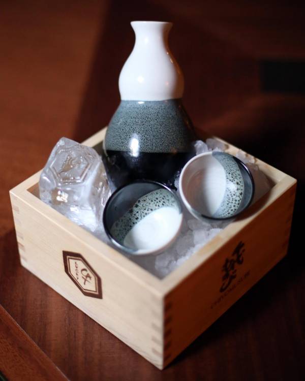 Sake Voucher Lucky Cat