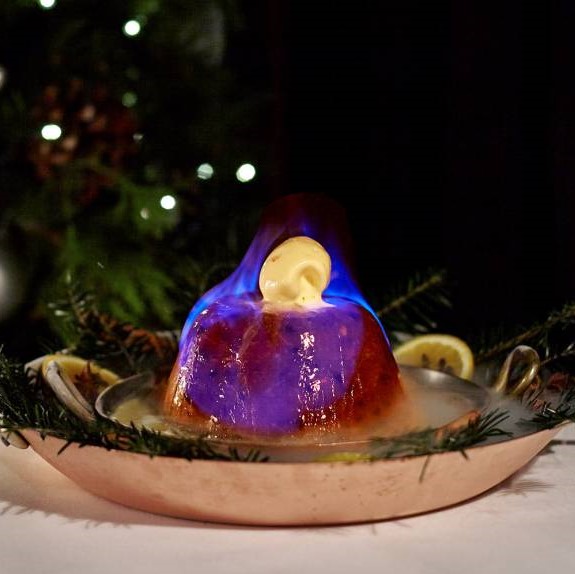 Savoy Grill Christmas Pudding 002